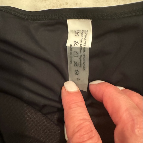 NWT Yonique Blouson Tankini loose fit two piece. Size large. - Picture 12 of 13